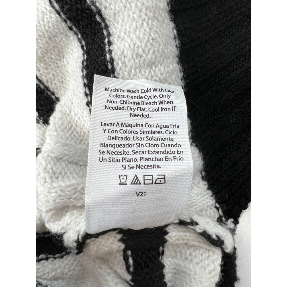 Vintage Time And Tru Black/White Long Sleeve Striped Sweater Womens SZ Medium - Picture 11 of 12